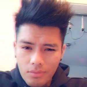 Meet your Posher, Axel